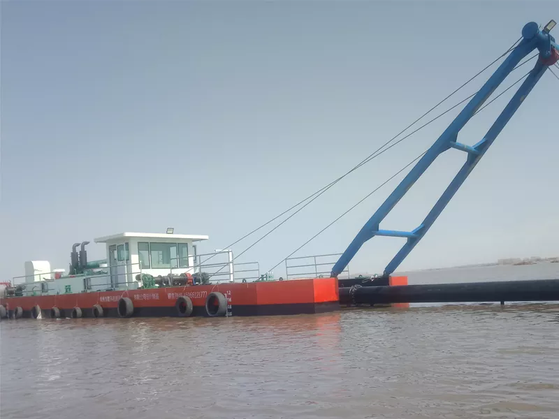 鋼製はしごジェットサクション浚渫船